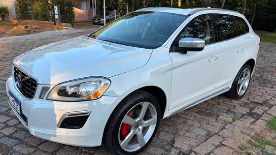 VOLVO XC60 3.0 RD AWD TURBO GASOLINA 4P AUTOMÁTICO VOLVO XC60 3.0 RD AWD TURBO GASOLINA 4P AUTOMÁTICO